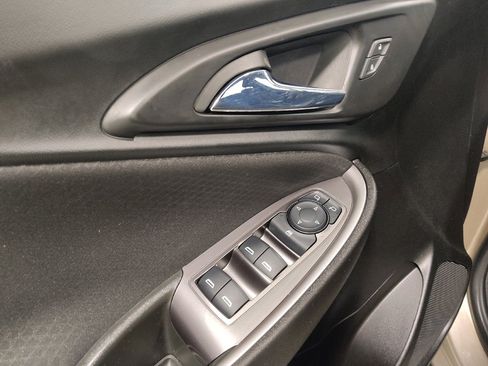 Used 2022 Chevrolet Malibu LS FWD image 27