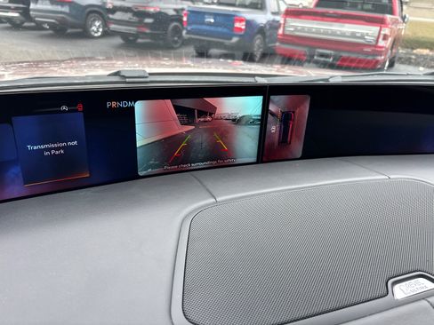 New 2026 Lincoln Navigator L Black Label AWD/4WD image 19