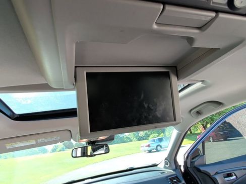 Used 2016 Honda Pilot Touring image 22