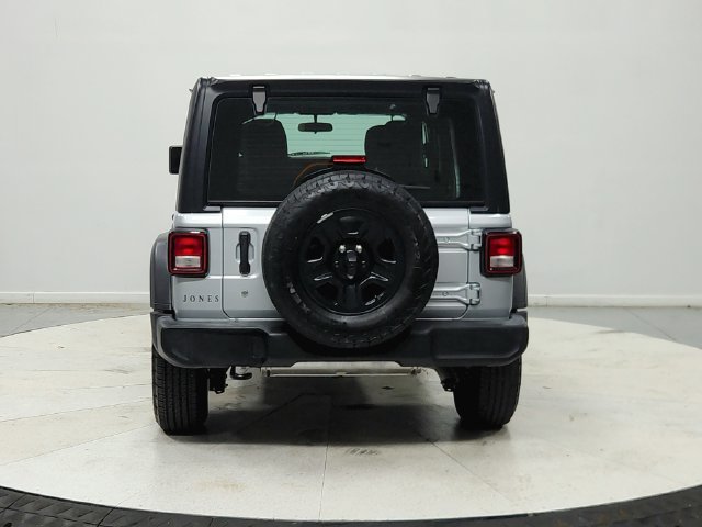 Used 2024 Jeep Wrangler Unlimited Sport AWD/4WD image 7