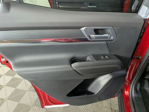 New 2026 GMC Terrain Elevation image 24