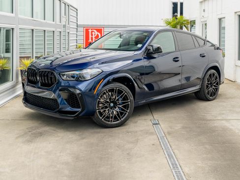 Used 2022 BMW X6 M w/ Competition Package AWD/4WD image 2