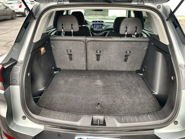 Certified 2023 Chevrolet TrailBlazer LT w/ Convenience Package AWD/4WD image 23