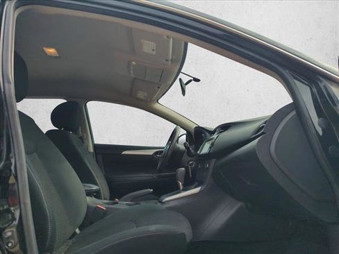 Used 2019 Nissan Sentra S image 16