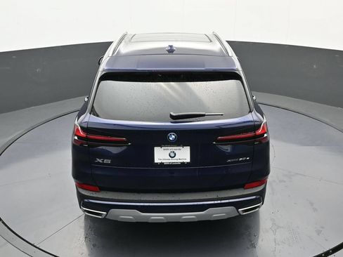 Used 2026 BMW X5 xDrive50e AWD/4WD image 38