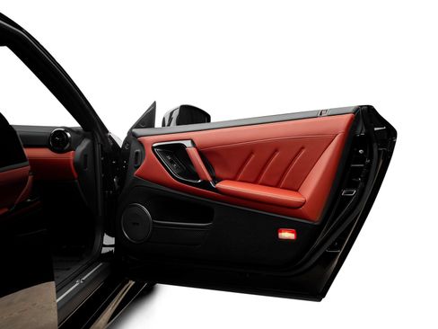 Used 2021 Nissan GT-R Premium AWD/4WD image 54