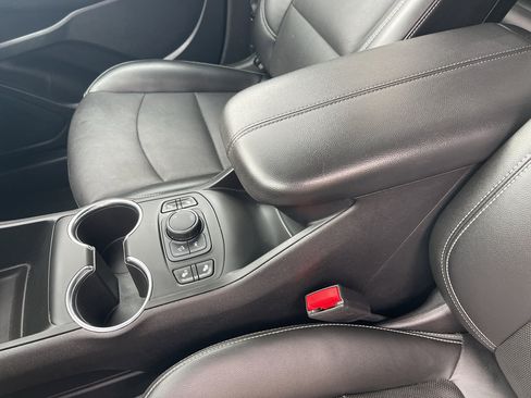 Used 2022 GMC Terrain SLT AWD/4WD image 17