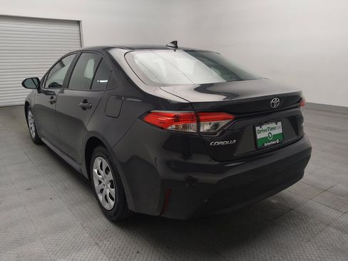 Used 2024 Toyota Corolla LE FWD image 5
