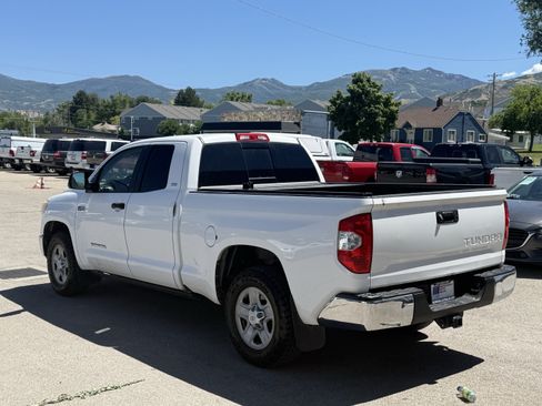 Used 2016 Toyota Tundra SR5 RWD image 6