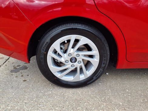 Used 2024 Subaru Impreza 2.0i image 8