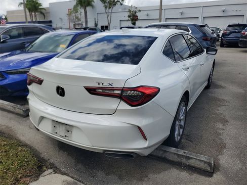 Used 2023 Acura TLX image 8