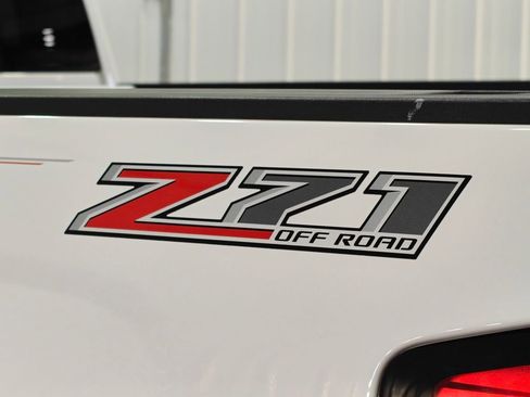 Used 2016 Chevrolet Silverado 2500 LT w/ Z71 Package, Off-Road image 40