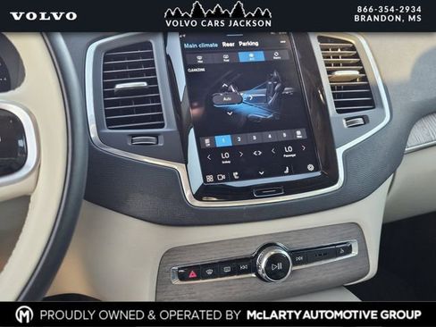 Certified 2024 Volvo XC90 B6 Core w/ Climate Package image 10