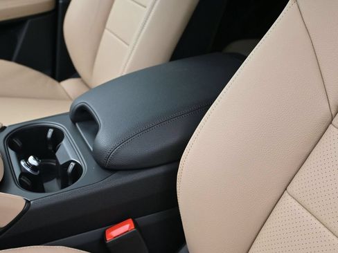 Certified 2026 Porsche Cayenne AWD/4WD image 20