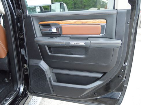 Used 2013 RAM 1500 Laramie Longhorn w/ Convenience Group AWD/4WD image 23