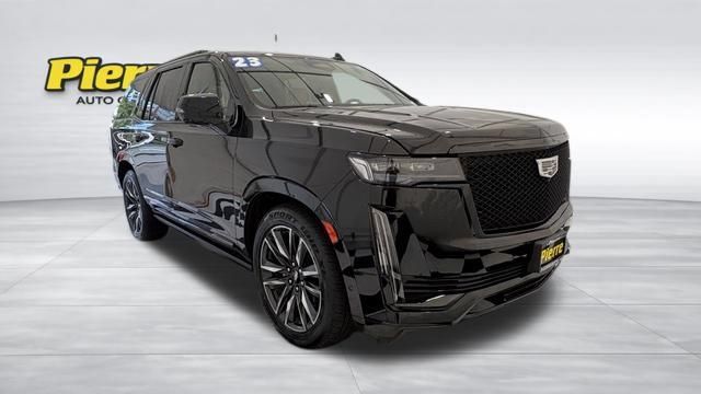 Used 2023 Cadillac Escalade Sport w/ LPO, ONYX Package AWD/4WD image 8