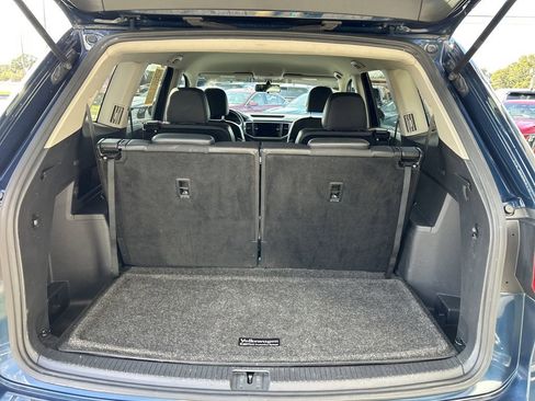 Used 2019 Volkswagen Atlas SE image 11