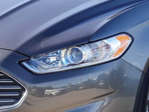 Used 2016 Ford Fusion S image 8