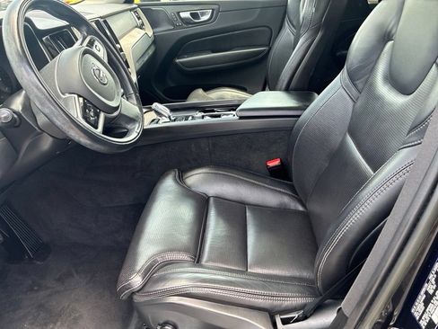 Used 2022 Volvo XC60 B6 Inscription AWD/4WD image 9
