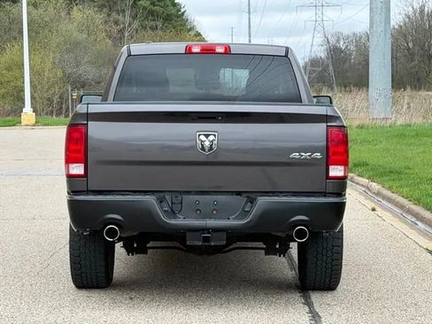Used 2015 RAM 1500 Express AWD/4WD image 28