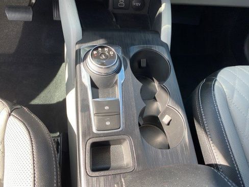 Certified 2024 Ford Escape Platinum w/ Premium Technology Package image 23