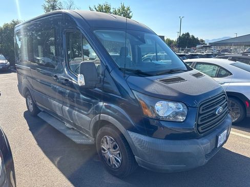 Used 2018 Ford Transit 150 XL RWD image 4