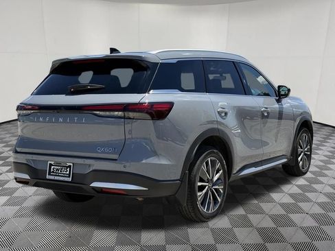 Certified 2026 INFINITI QX60 Luxe w/ Cargo Package AWD/4WD image 7