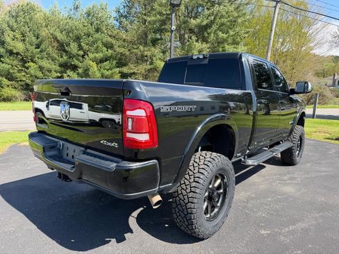Used 2022 RAM 2500 Laramie AWD/4WD image 5