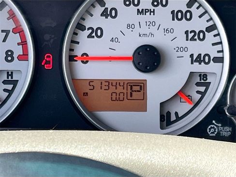 Used 2019 Nissan Frontier PRO-4X image 12