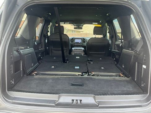 Used 2020 Ford Expedition Limited AWD/4WD image 38