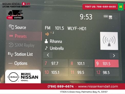 Used 2022 Toyota Venza LE image 20