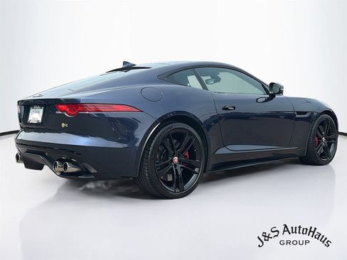 Used 2015 Jaguar F-TYPE R RWD image 7