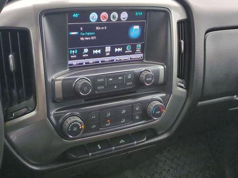 Used 2017 Chevrolet Silverado 1500 LT image 26