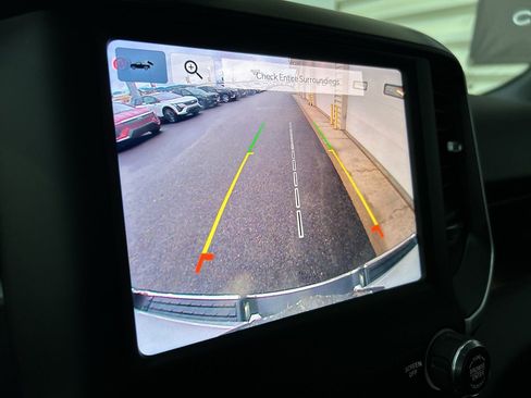 Used 2022 RAM 1500 Big Horn image 22