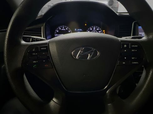 Used 2019 Hyundai Sonata SE FWD image 18