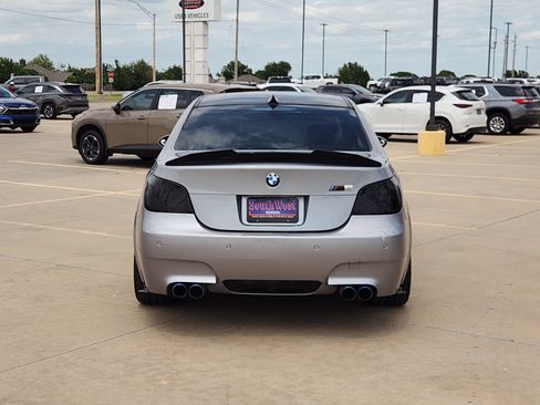 Used 2006 BMW M5 RWD image 8