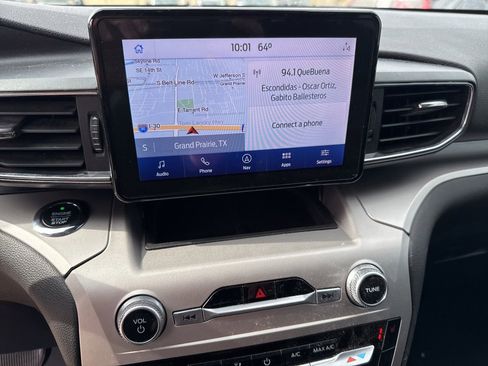 Used 2021 Ford Explorer XLT w/ Equipment Group 202A image 23