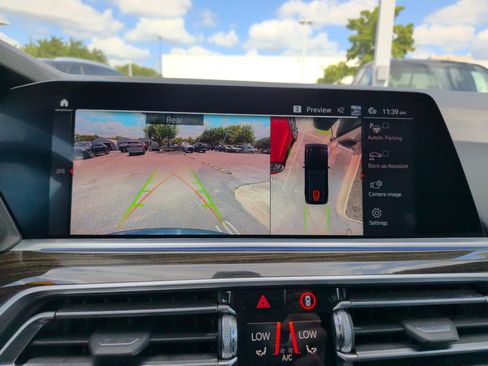 Used 2019 BMW X5 xDrive40i w/ M Sport Package AWD/4WD image 18
