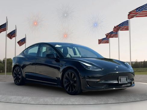 Used 2021 Tesla Model 3 Standard Range Plus RWD image 3