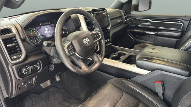 Used 2019 RAM 1500 Laramie AWD/4WD image 9