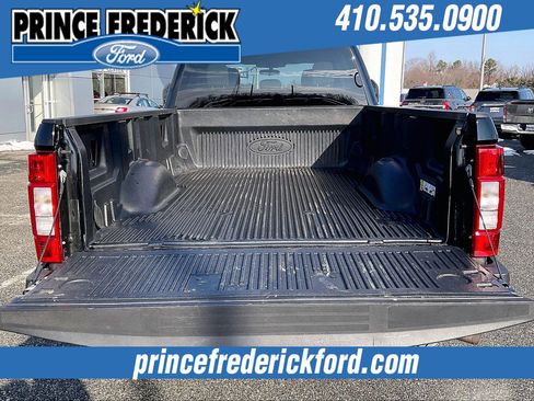 Used 2022 Ford F250 XLT w/ Black Appearance Package image 29