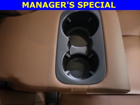 Used 2025 Mercedes-Benz GLE 350 4MATIC image 41