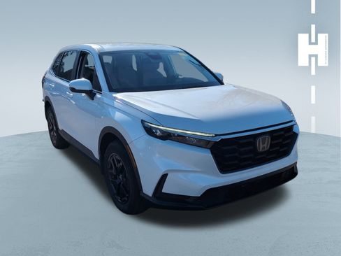 Used 2023 Honda CR-V LX image 1