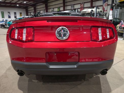 Used 2012 Ford Mustang Premium image 7