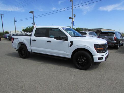 Used 2025 Ford F150 STX w/ STX Black Appearance Package AWD/4WD image 5