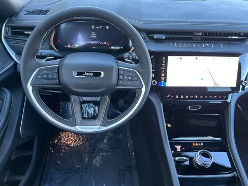 New 2026 Jeep Grand Cherokee Limited AWD/4WD image 14