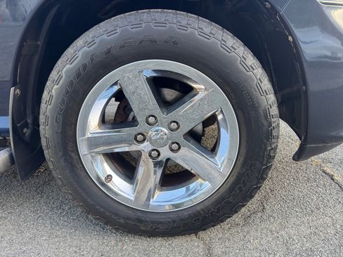 Used 2013 RAM 1500 Express image 18