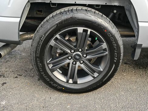 Certified 2022 Ford F150 XLT w/ Equipment Group 302A High image 14