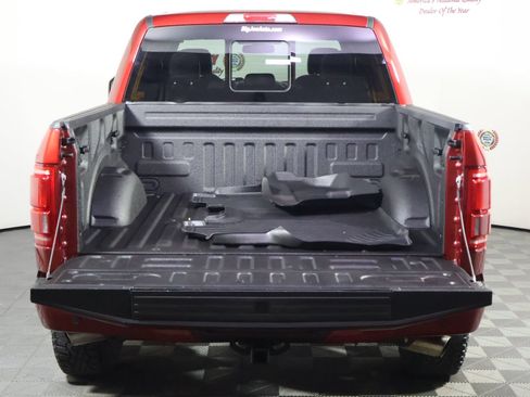 Used 2015 Ford F150 Platinum w/ Equipment Group 701A Luxury AWD/4WD image 10