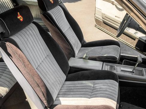 Used 1987 Buick Regal Coupe RWD image 9